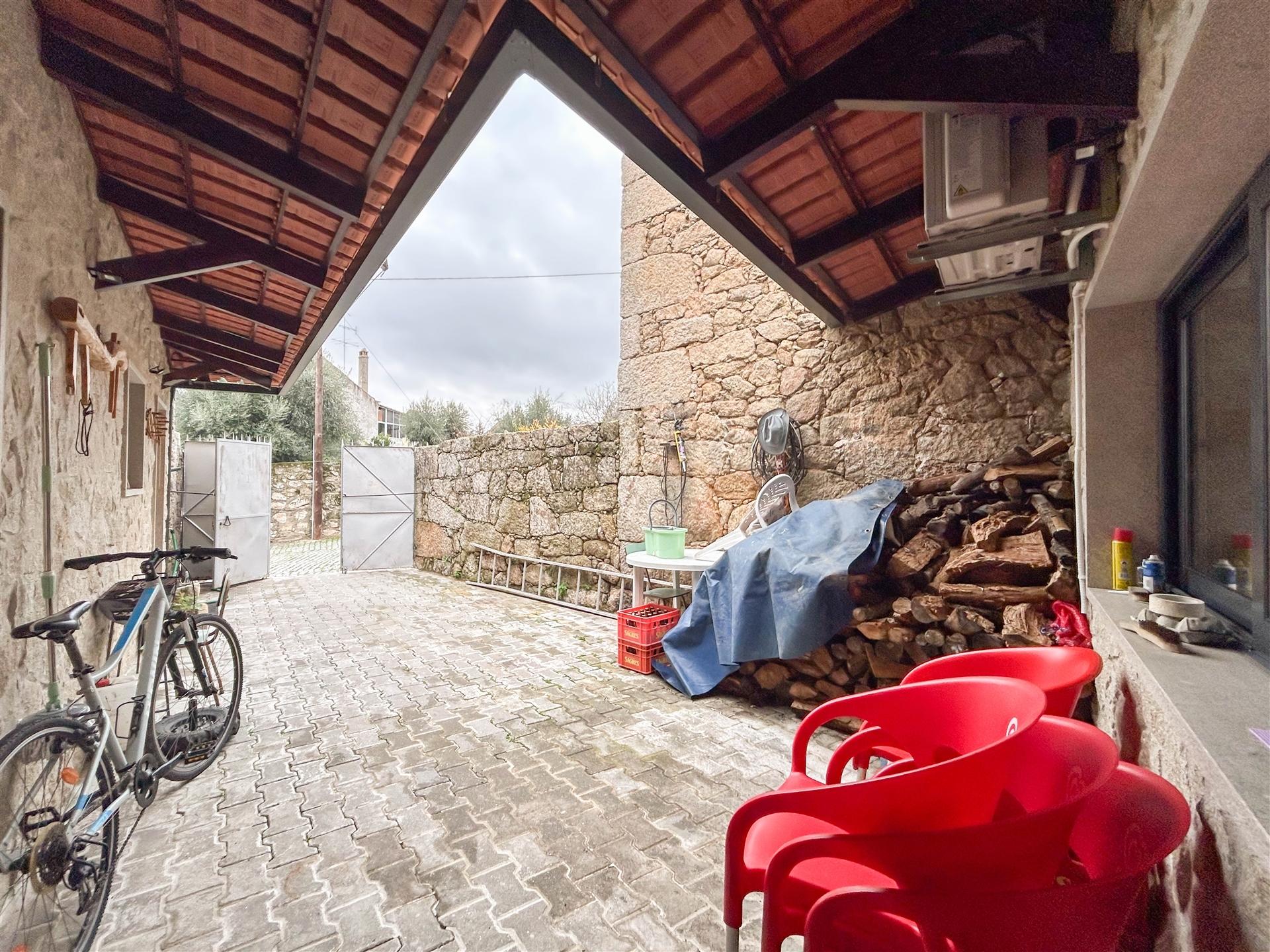 Moradia Geminada em Penamacor