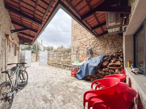 Moradia Geminada em Penamacor