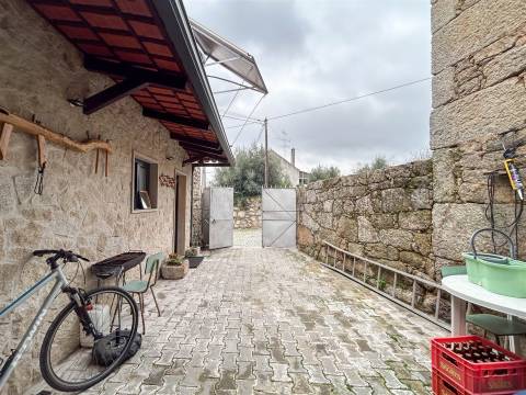 Moradia Geminada em Penamacor