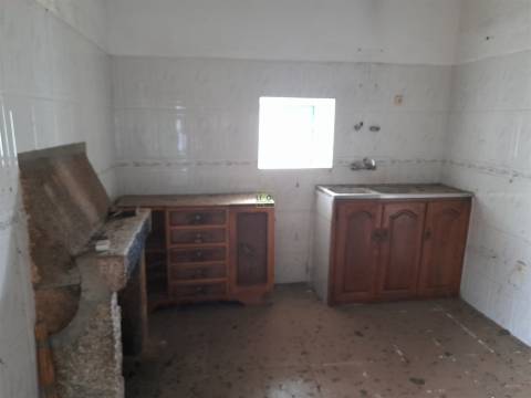 Quinta Feijoeira - 9.8ha - Quintas da Torre - Fundão - Portugal