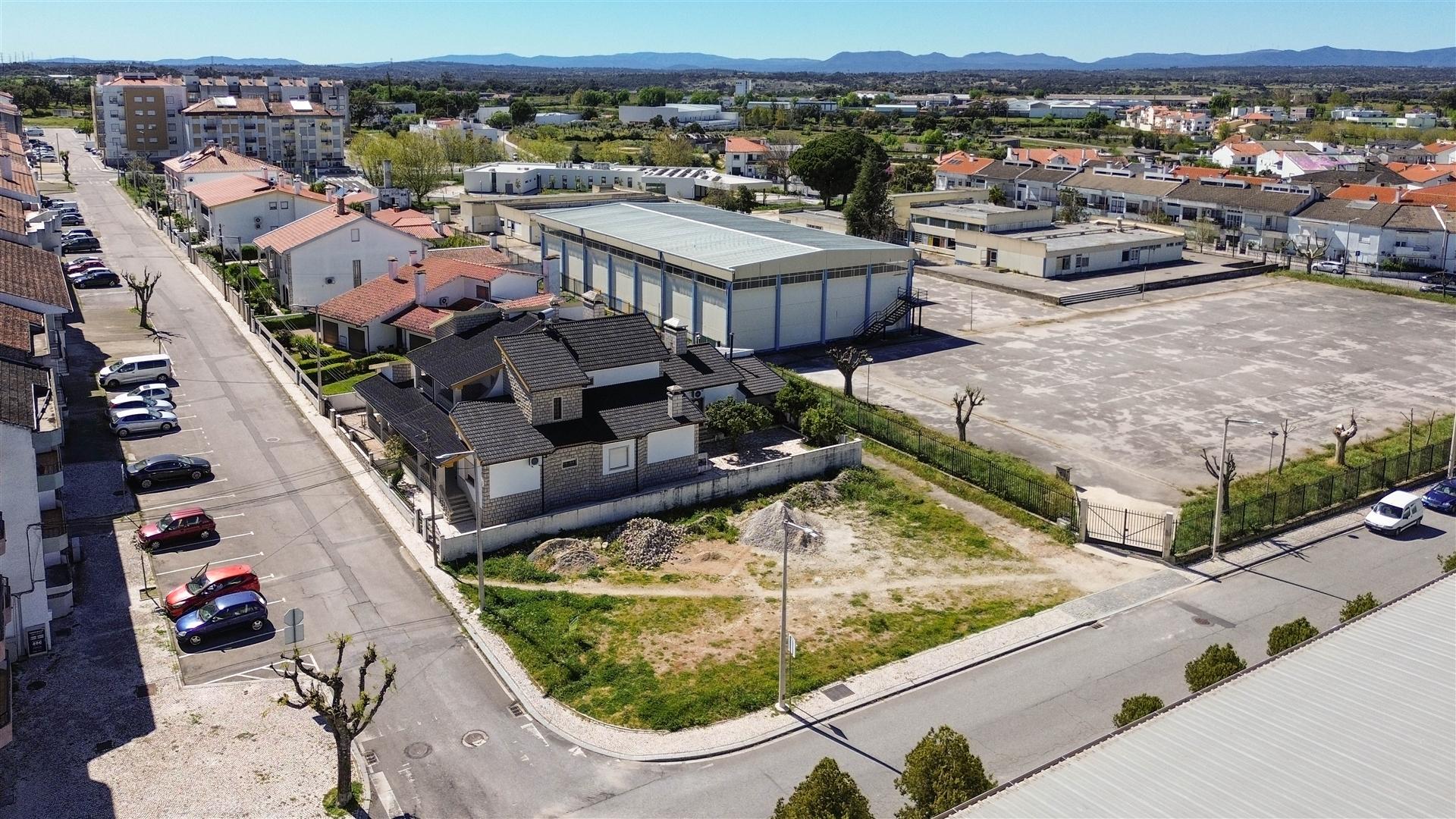 Lote de Terreno em Alcains