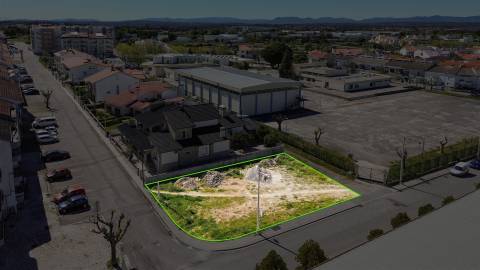 Lote de Terreno em Alcains