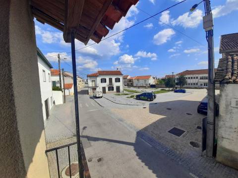 Moradia T3 - Centro da Aldeia da Lardosa