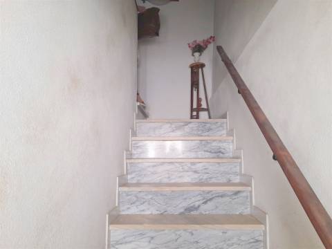 Moradia T3 - Centro da Aldeia da Lardosa