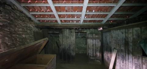 Moradia em Banda T2, Sarnadas de Simão