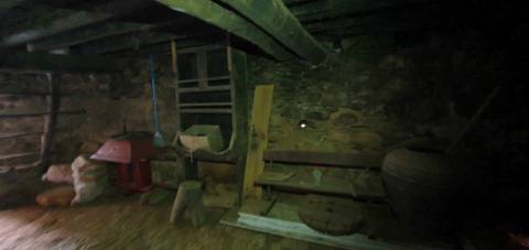 Moradia em Banda T2, Sarnadas de Simão