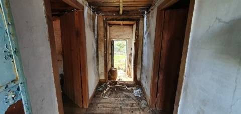 Moradia com terreno na freguesia de Santo André das Tojeiras