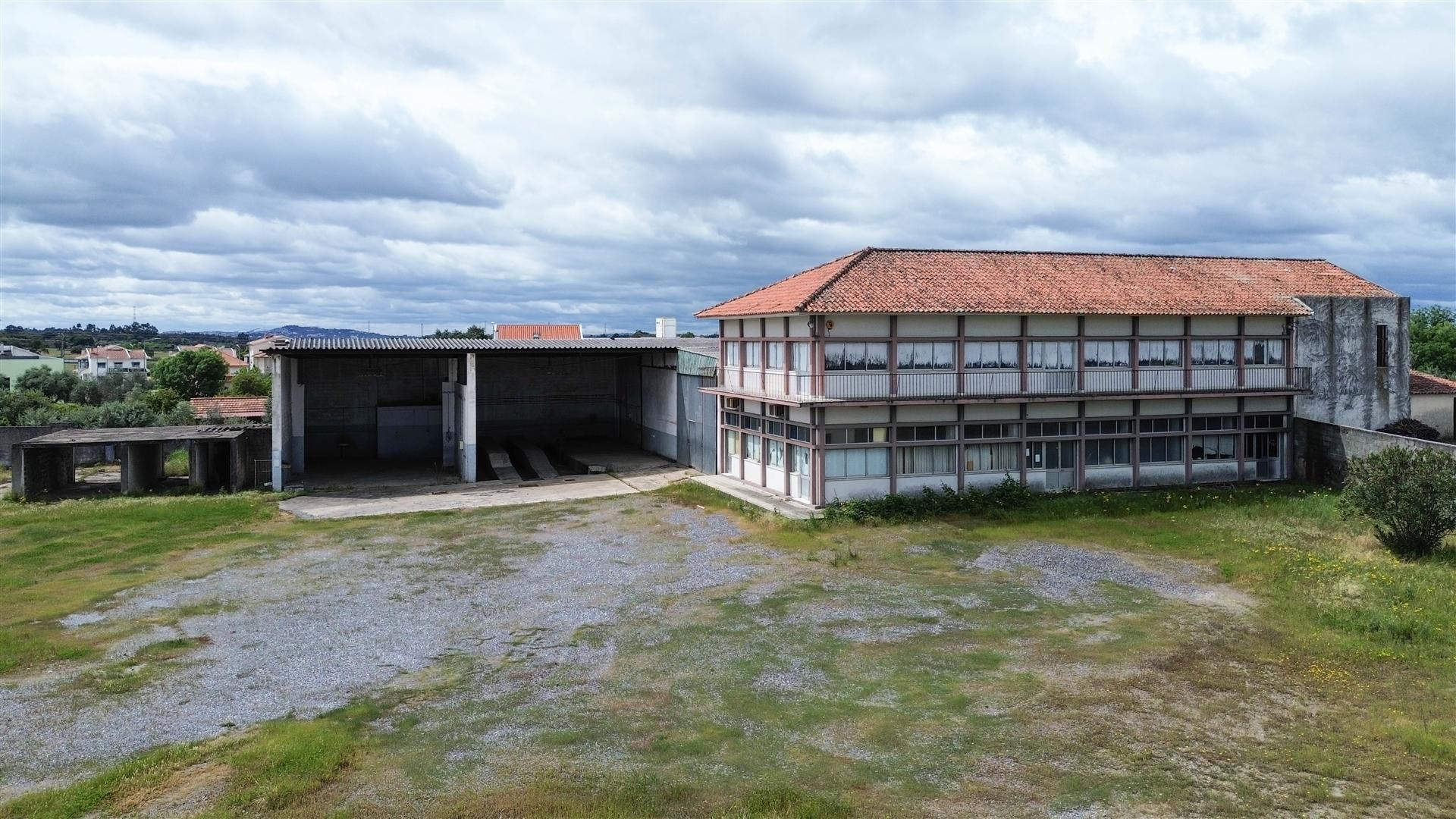 Armazém em Alcains - Castelo Branco.