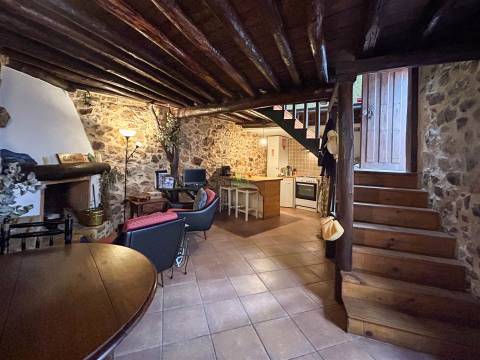 Casa da Raia - Moradia centenária restaurada - 85m2 - Penha Garcia