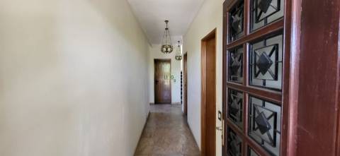 Moradia Isolada V4 - Piscina - Terreno 6000m2 - Castelo Branco