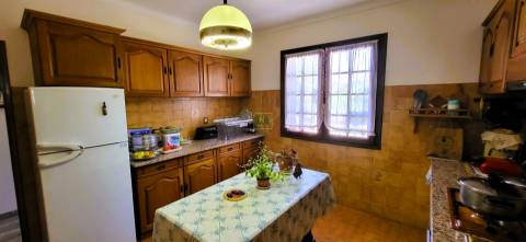 Moradia Isolada V4 - Piscina - Terreno 6000m2 - Castelo Branco