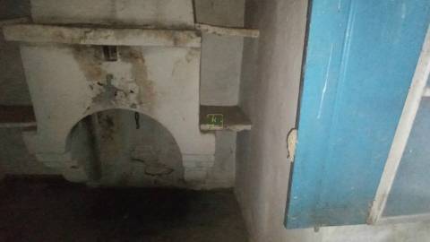 Casa na aldeia para reconstrução