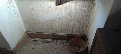 Moradia T6 no centro da Aldeia das Águas, Penamacor.