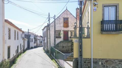 Moradia T6 no centro da Aldeia das Águas, Penamacor.