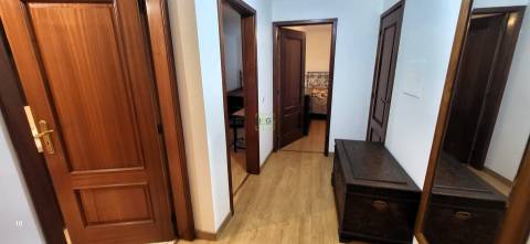 Moradia V3 - Renovada - Medelim