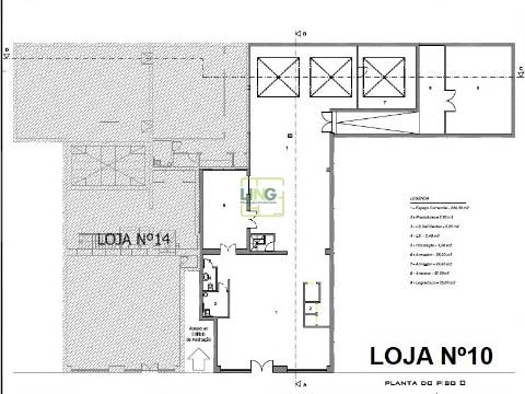 Loja com 341m2 para arrendamento, em plena Avª 1º de Maio