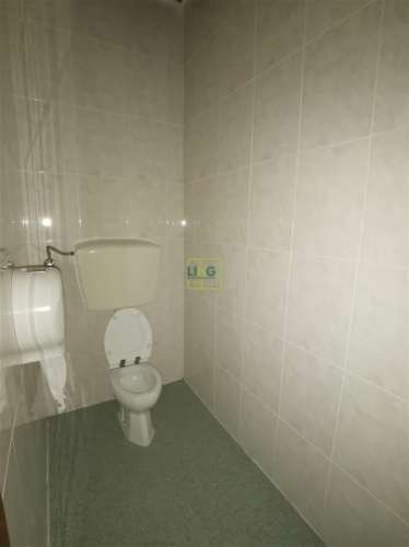 Loja com 285m2 na Qtª das Violetas, em Castelo Branco