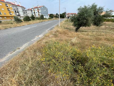 Terreno Urbano Quinta da Pedreira, com 535 m²