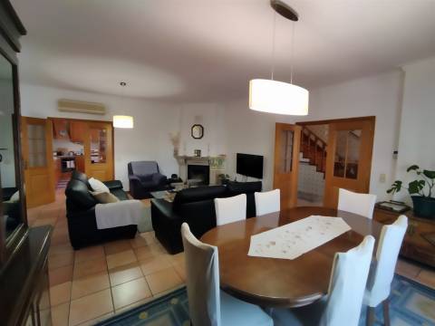 Moradia Geminada V3 na Qtª da Fontainha, Castelo Branco