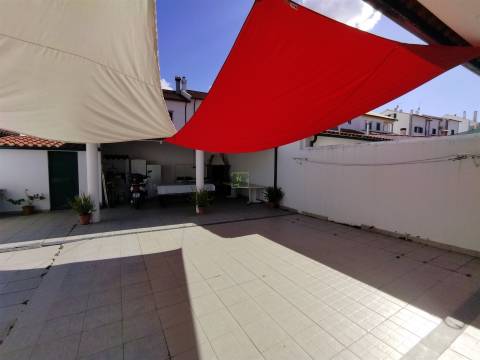 Moradia Geminada V3 na Qtª da Fontainha, Castelo Branco