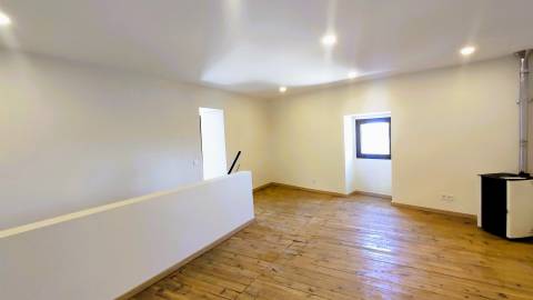 Moradia Geminada T2 em  Póvoa de Rio de Moinhos