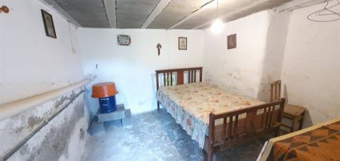 Moradia em banda T3 para venda em Sobral do Campo, Castelo Branco, Portugal