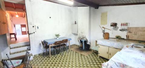 Moradia em banda T3 para venda em Sobral do Campo, Castelo Branco, Portugal