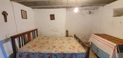 Moradia em banda T3 para venda em Sobral do Campo, Castelo Branco, Portugal