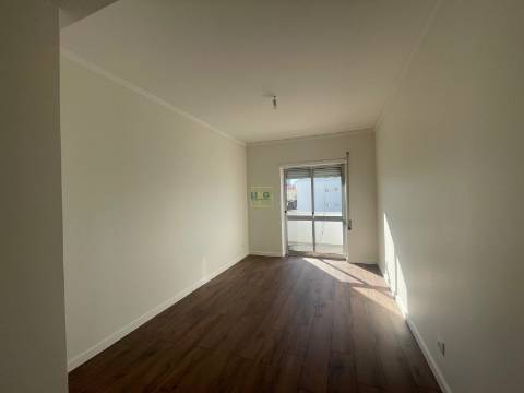 Apartamento T3 Arrendamento em Castelo Branco,Castelo Branco