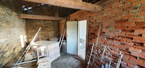 Moradia para venda na freguesia de Sarzedas