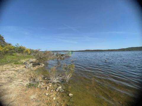 Terreno à venda , lugar Barragem Marechal Carmona s/n
