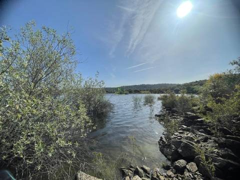 Terreno à venda , lugar Barragem Marechal Carmona s/n
