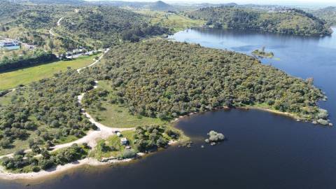 Terreno à venda , lugar Barragem Marechal Carmona s/n