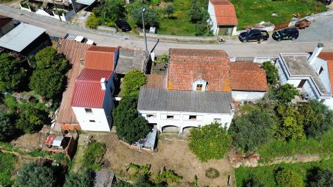 Moradia na Serrasqueira, Prédio Urbano, Prédio Rústico