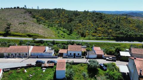 Moradia na Serrasqueira, Prédio Urbano, Prédio Rústico