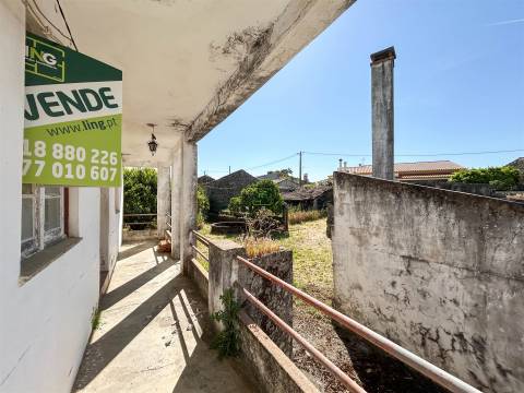 Moradia Rústica T4 em Aldeia de Santa Margarida