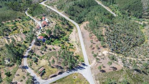 Quinta - 16960m2 com construção rural de 54m2