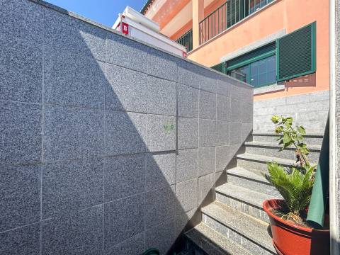 Moradia Geminada V4 em Castelo Branco