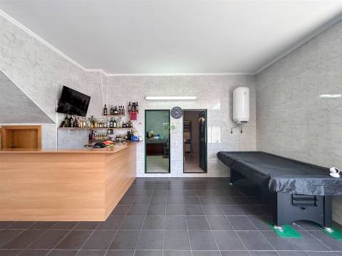 Moradia Geminada V4 em Castelo Branco