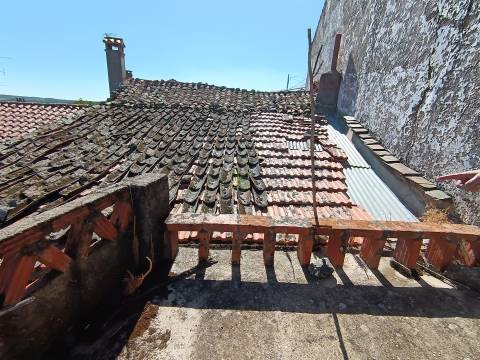 Moradia para restaurar em Bemposta, Penamacor