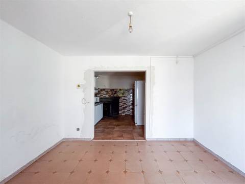 Moradia T3 na Aldeia da Mata – Castelo Branco