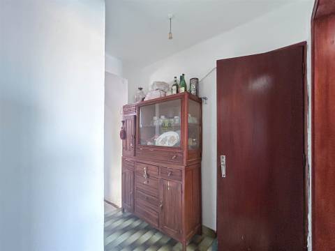 Moradia T3 na Aldeia da Mata – Castelo Branco