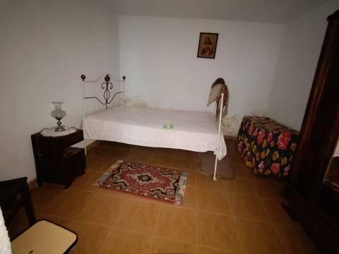 Oportunidade em Aldeia do Bispo, Penamacor