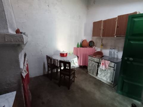 Oportunidade em Aldeia do Bispo, Penamacor