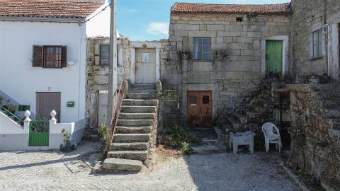 Moradia rústica T1 em Aldeia do Bispo
