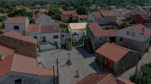 Moradia rústica T1 em Aldeia do Bispo