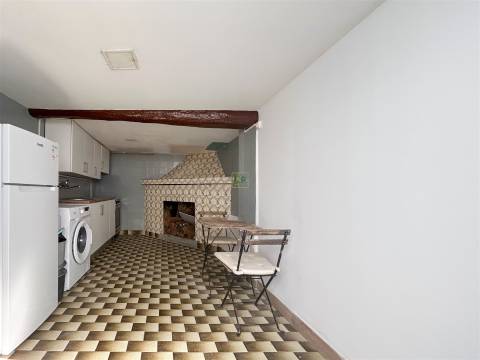 Moradia T2 Venda em Vale de Prazeres e Mata da Rainha,Fundão