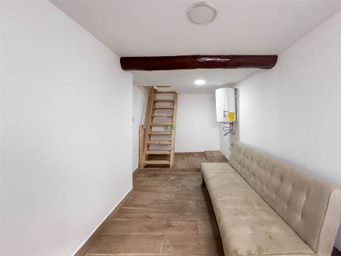 Moradia T2 Venda em Vale de Prazeres e Mata da Rainha,Fundão