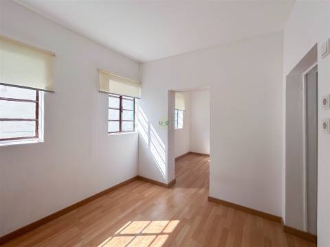 Moradia T2 Venda em Vale de Prazeres e Mata da Rainha,Fundão