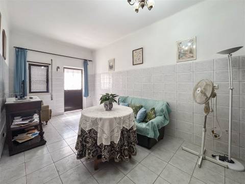 Moradia T6 Venda em Escalos de Cima e Lousa,Castelo Branco